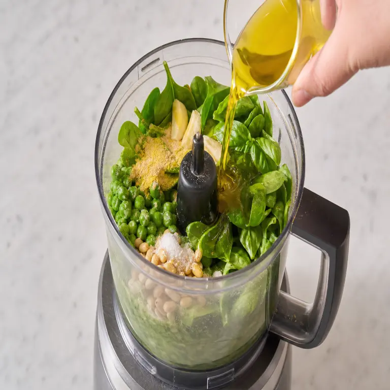 Pesto aux épinards · étape 2
