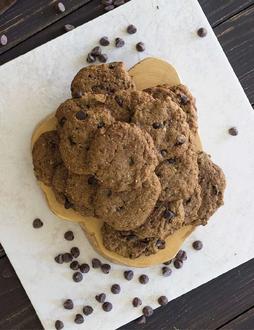 Cookies protéinés façon banana bread aux pépites de chocolat