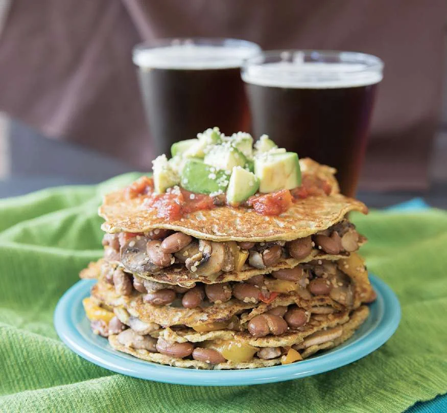 Millefeuille de tortillas façon fajita aux pois chiches