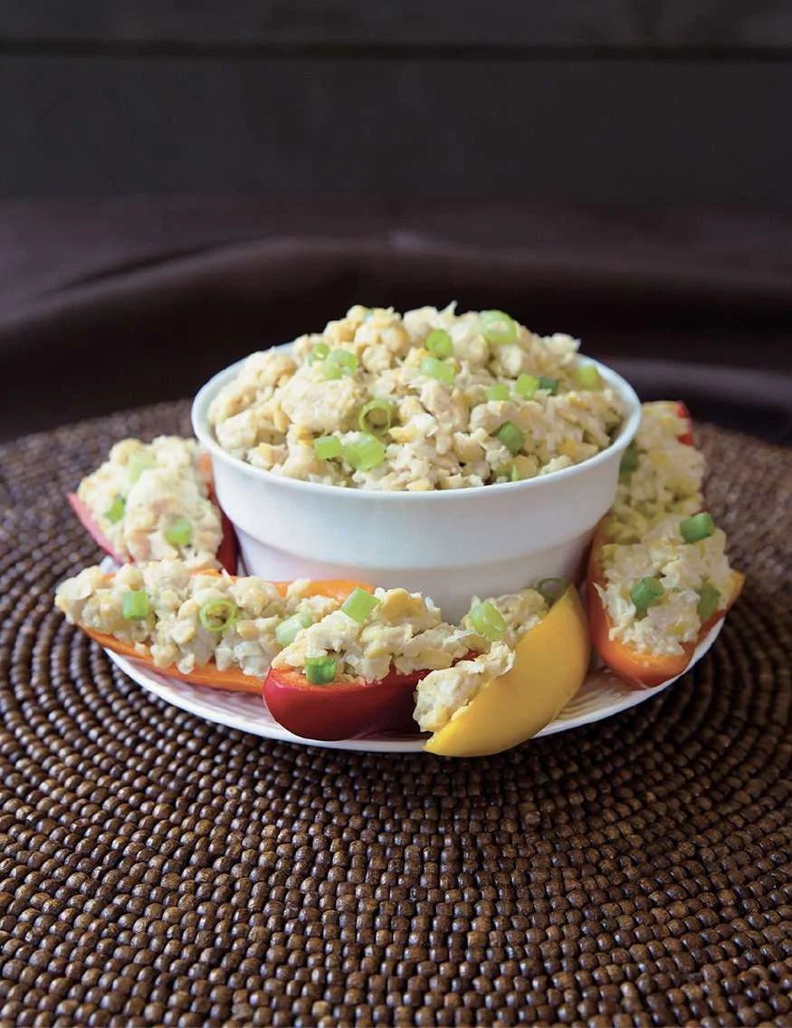 Mini-poivrons farcis au tempeh et aux pois chiches